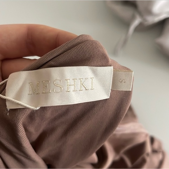 Meshki Cut-out Midi dress in light brown - Picture 3 of 6